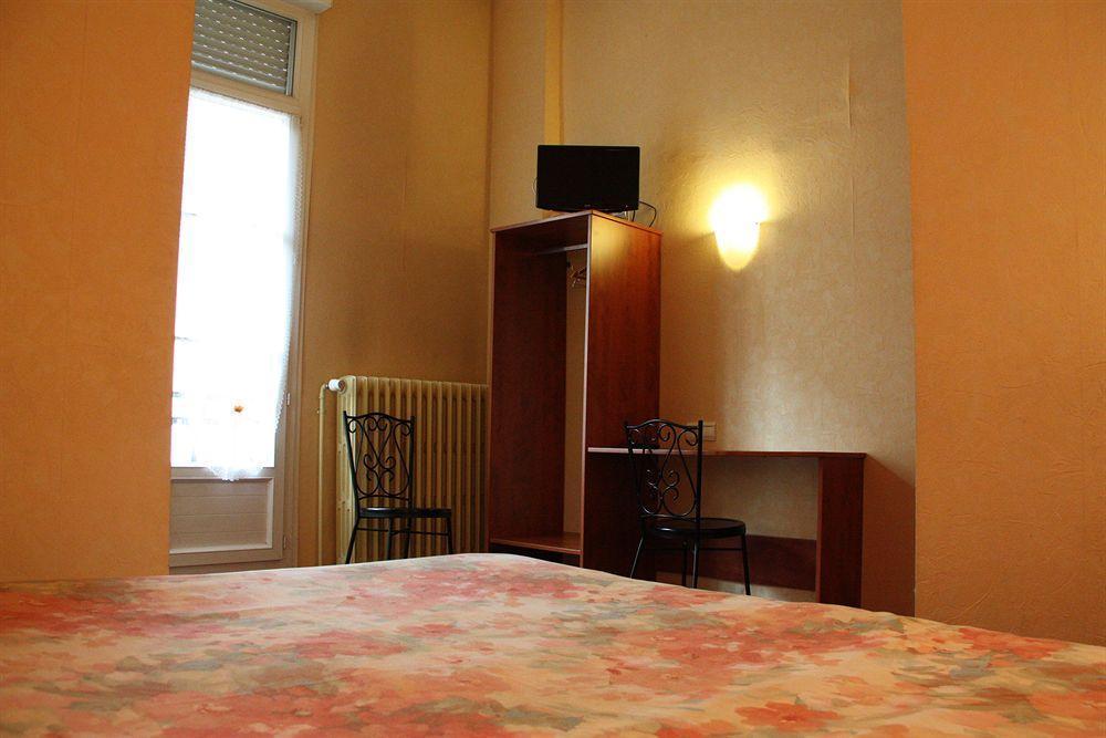 Hotel Des Lices - Анже Екстер'єр фото